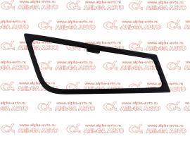 Рамка крепежная фары правая HOWO