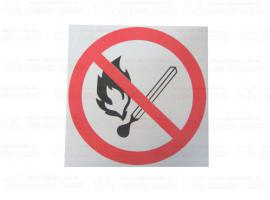 Наклейка Запрещается пользоваться открытым огнем